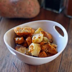 Oven Roasted Seasoned Potatoes - Recipe photo by WhatsThatSmell