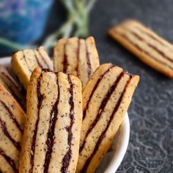 Poppyseed Ribbon Cookies - Recipe photo by mookiesbaker