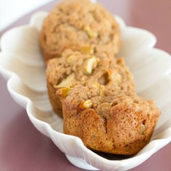 Vegan Apple Muffins - Recipe photo by peteandbuzz