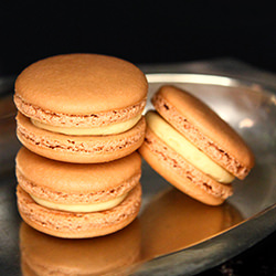 Salted Caramel Macarons - Recipe photo by flickyourfood
