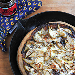 Figgy Brie & Pear Skillet Pizza - Recipe photo by thepigandquill