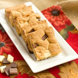 Brown Butter Chocolate Chunk Bars - Recipe photo by thatskinnychickcanbake