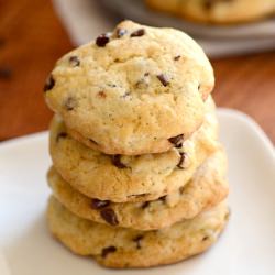 Low-Fat Chocolate Chip Cookies - Recipe photo by claireg