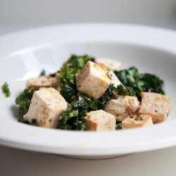 Roasted Kale and Tofu Salad - Recipe photo by serenagoh