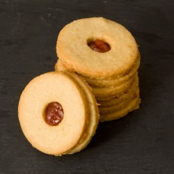 Jammie Dodgers - Recipe photo by Small Wallet Big Appetite