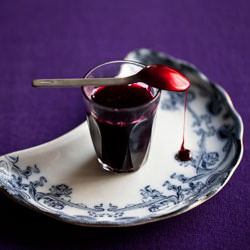 Homemade Pomegranate Molasses - Recipe photo by cafefernando