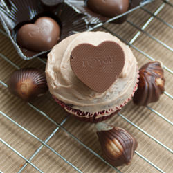 Truffle Infused Buttercream - Recipe photo by DishinWithRebelle