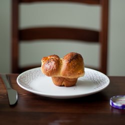 Bubble-Top Brioches - Recipe photo by Butteredup