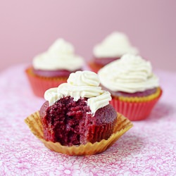 Red Velvet Cupcakes - Recipe photo by KinoiKuchnia