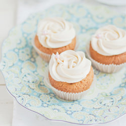 Peanut Butter Cupcakes - Recipe photo by katherine_mor