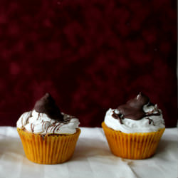 Chocolate & Marshmallow Cupcakes - Recipe photo by sugarthumb