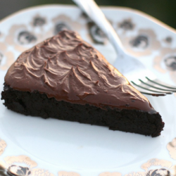 5 Ingredient Paleo Chocolate Cake! - Recipe photo by paleogasm