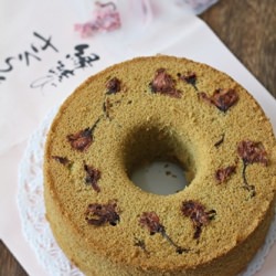 Matcha Cherry Blossom Chiffon - Recipe photo by CuisineParadise