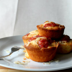 Rhubarb and Almond Tea Cakes - Recipe photo by sugarthumb