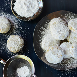 Polvorones (Mexican Wedding Cookies) - Recipe photo by Muy Delish