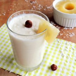 Pina Colada Milkshake - Recipe photo by Vonzi