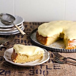 Lemon and Almond Streamliner Cake - Recipe photo by hummingbirdhigh