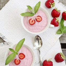 Cream Cheese with Strawberries - Recipe photo by KinoiKuchnia