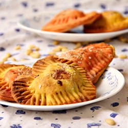 Vegetarian Breakfast Hand Pies - Recipe photo by purabinaha