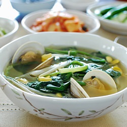 Spinach Doenjangguk - Recipe photo by hyosunro