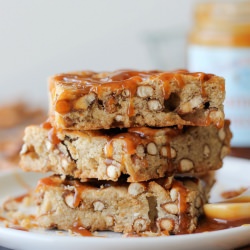 Salted Caramel Pretzel Blondies - Recipe photo by damndelicious