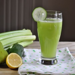 Cucumber Celery Pear Lemon Juice - Recipe photo by swathiiyer