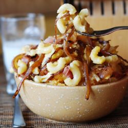 Mac and Cheese with Bacon - Recipe photo by JuliasAlbum