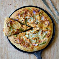 Aloo Gobi Pizza - Recipe photo by Sangeetha