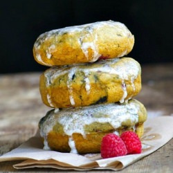 Berry Baked Donuts - Recipe photo by NamelyMarly