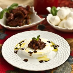 Sun-Dried Tomato Caprese - Recipe photo by thatskinnychickcanbake