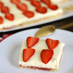 Strawberry Tiramisu - Recipe photo by BeatriZ