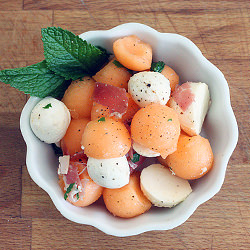 Summer Salad - Recipe photo by kitchen_trials