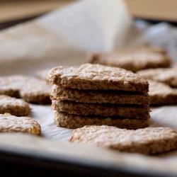 Oatmeal Cookies - Recipe photo by Crispy Biscuits