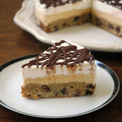 Ice Cream Cake - Recipe photo by eatdrinkadvJC