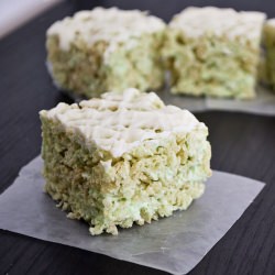 Mojito Rice Krispy Treats - Recipe photo by mallowandco