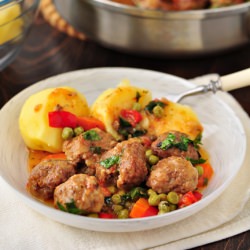 Meatballs with Vegetable Ragout - Recipe photo by vene-ro4ka