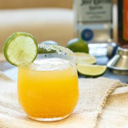 Simple Peach Margarita - Recipe photo by sharedappetite
