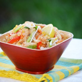 Chicken and Shrimp Pad Thai - Recipe photo by GrabandgoRecipes.com