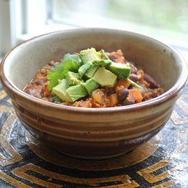 Sweet Potato & Quinoa Chili - Recipe photo by myutensilcrock