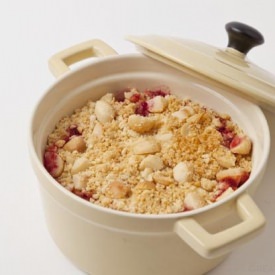 Apple and Blackberry Crumble - Recipe photo by MeccaGBC