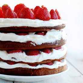 Chocolate Layered Cake - Recipe photo by Martinus