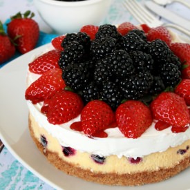 Lemon Berry Cheesecake - Recipe photo by myfriendsbakery