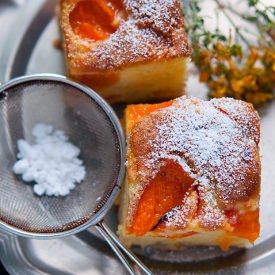 Simple Apricot Cake - Recipe photo by Andie