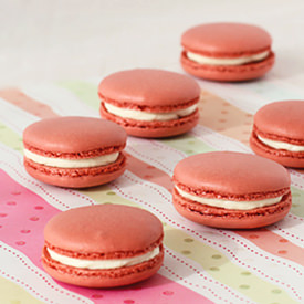 Red Velvet Macarons - Recipe photo by pizzarossa