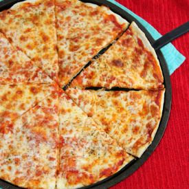 5 Minute Pizza Dough - Recipe photo by danid320
