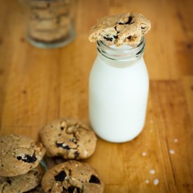 Chocolate Chip Cookies - Recipe photo by butcanshebake
