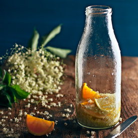 Elderflower Syrup - Recipe photo by Azabel