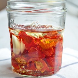 Sundried Tomatos DIY - Recipe photo by uitpaulineskeuken