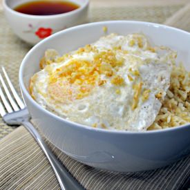 Ginger and Cauliflower Fried 'Rice' - Recipe photo by PinchandSwirl