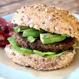 Black Lentil Pumpkin Burgers - Recipe photo by K.abc